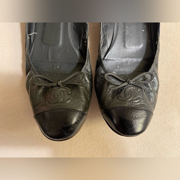 Chanel Flats - Picture 2 of 8